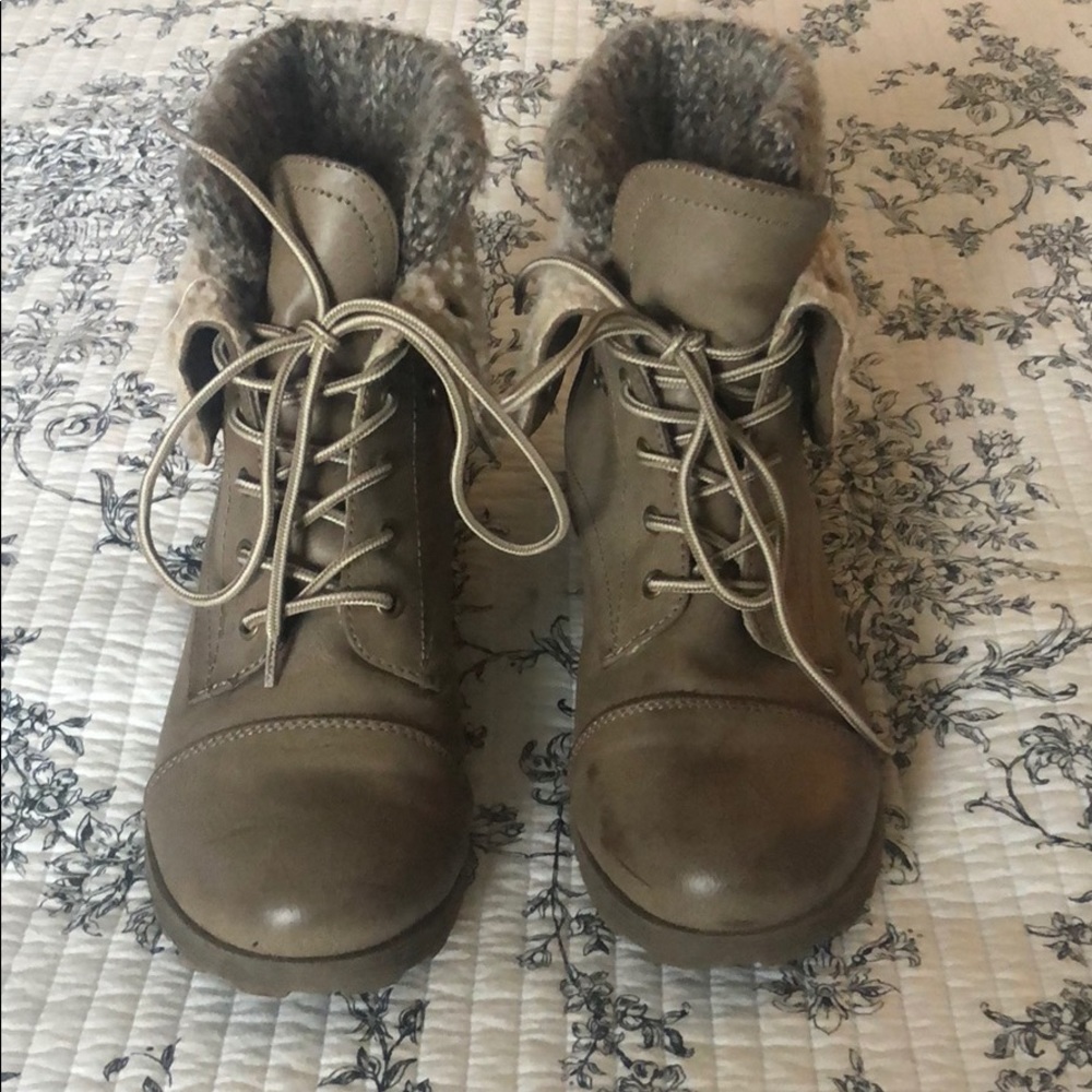 Cuffed ankle boots